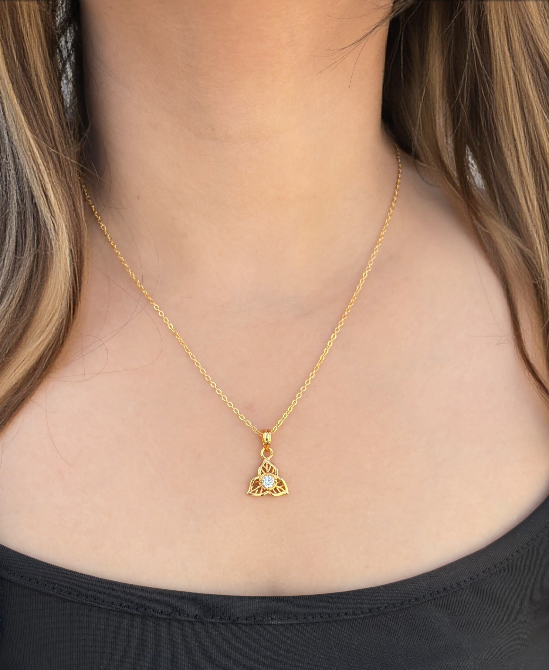 Flora Radiance Pendant