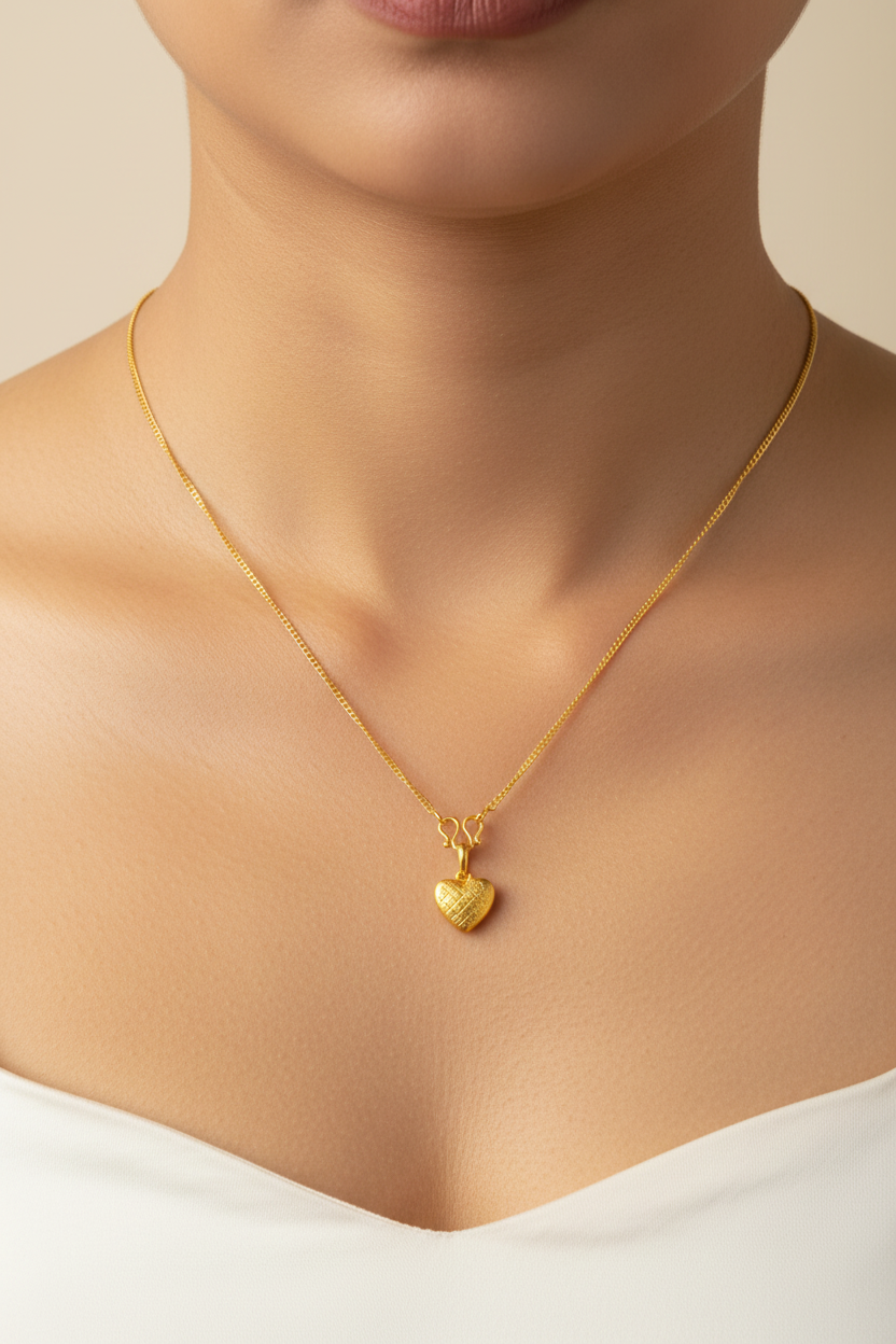 Heart Pendant (18 inches chain )